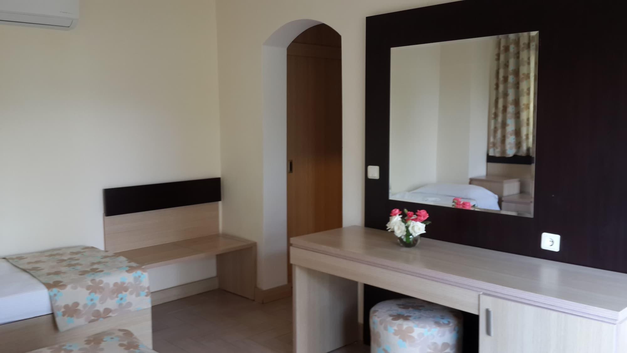 Club Bellamare Marmaris Eksteriør billede